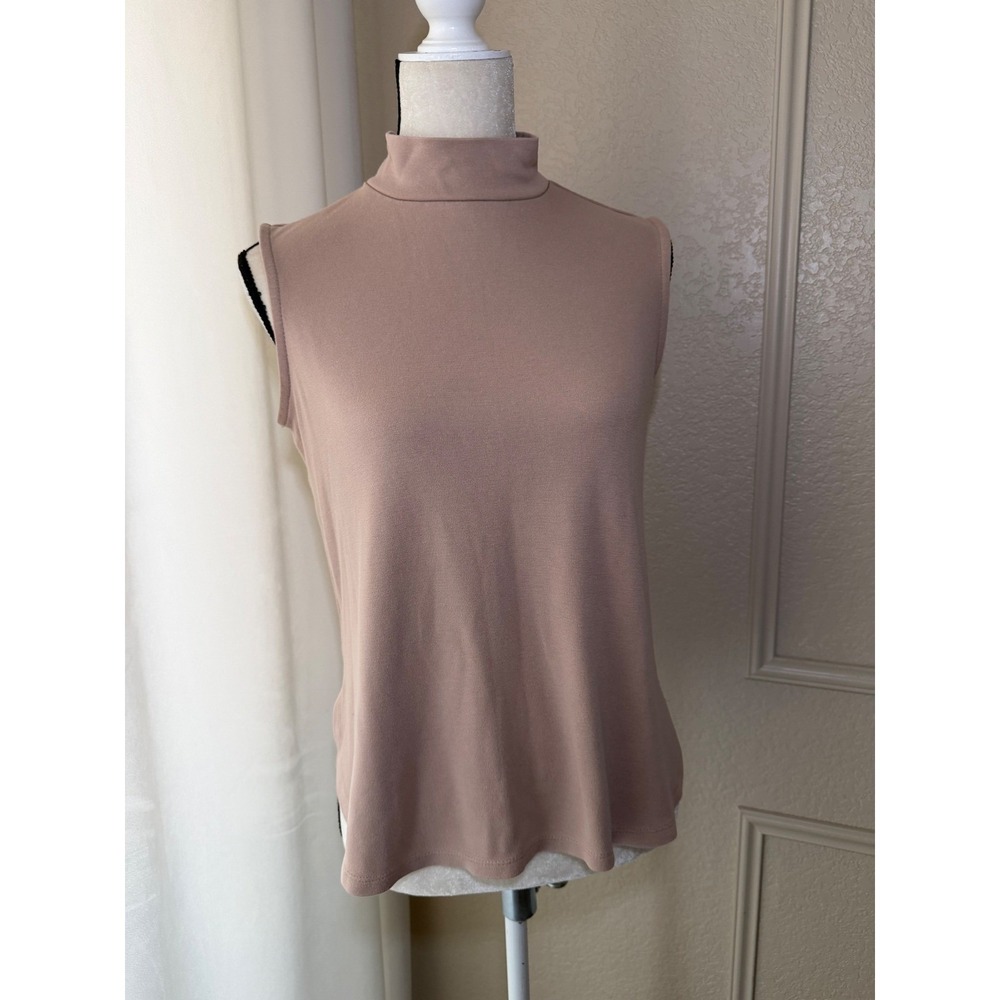 Premise Women's Tan Mock Neck Sleeveless Shell Top Curved Hem Size Small